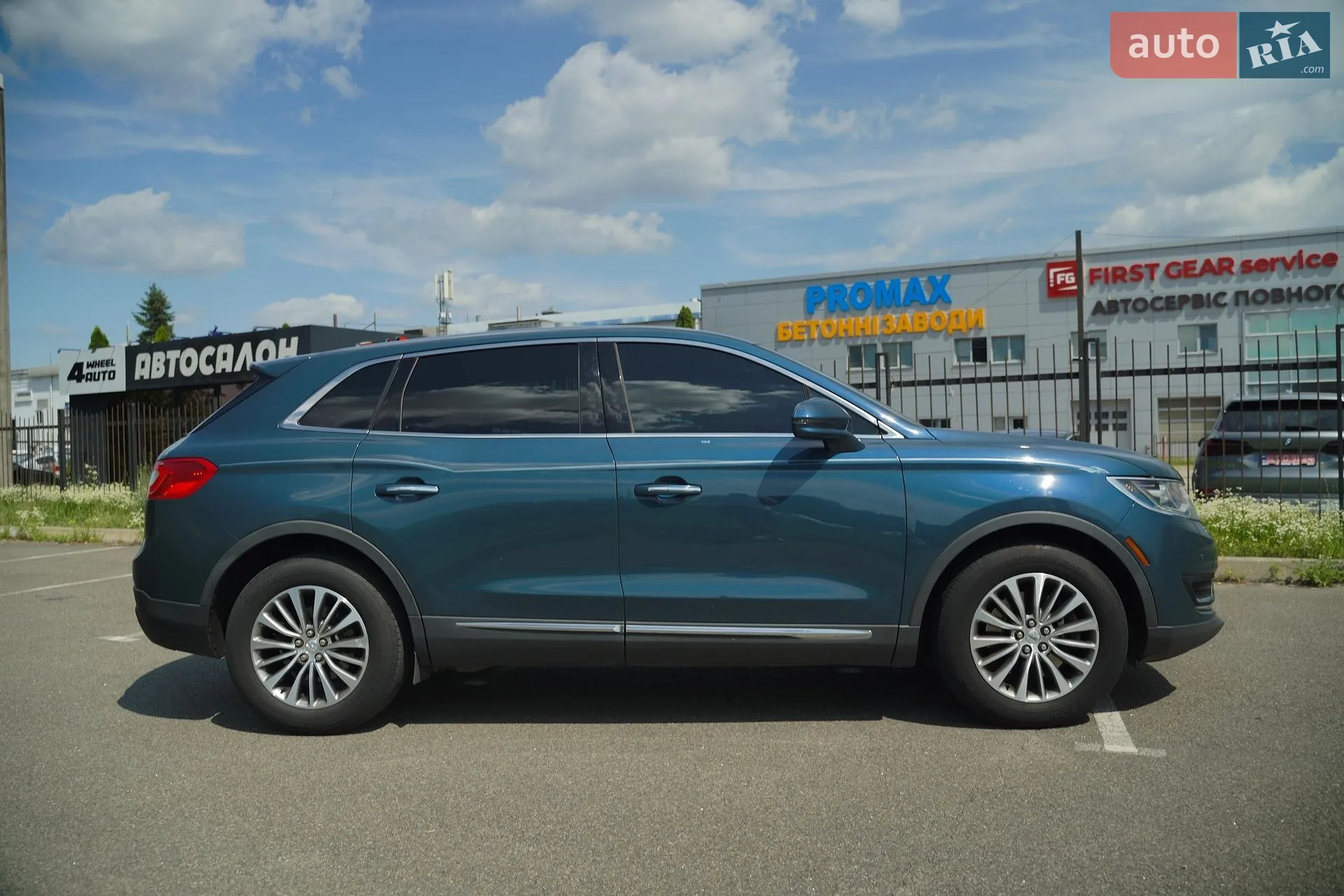 2016 Lincoln MKX - мініатюра 12