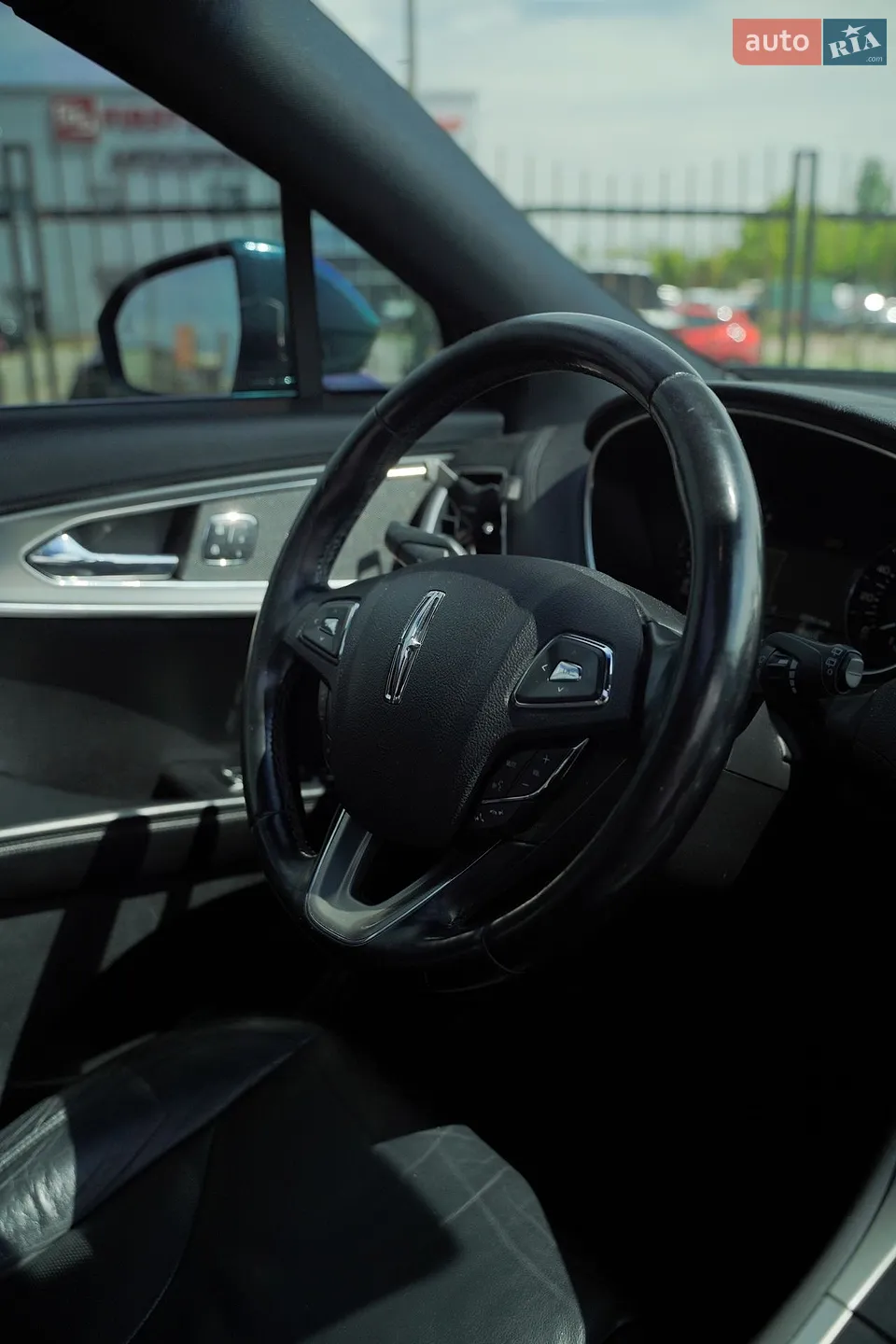 2016 Lincoln MKX - мініатюра 17