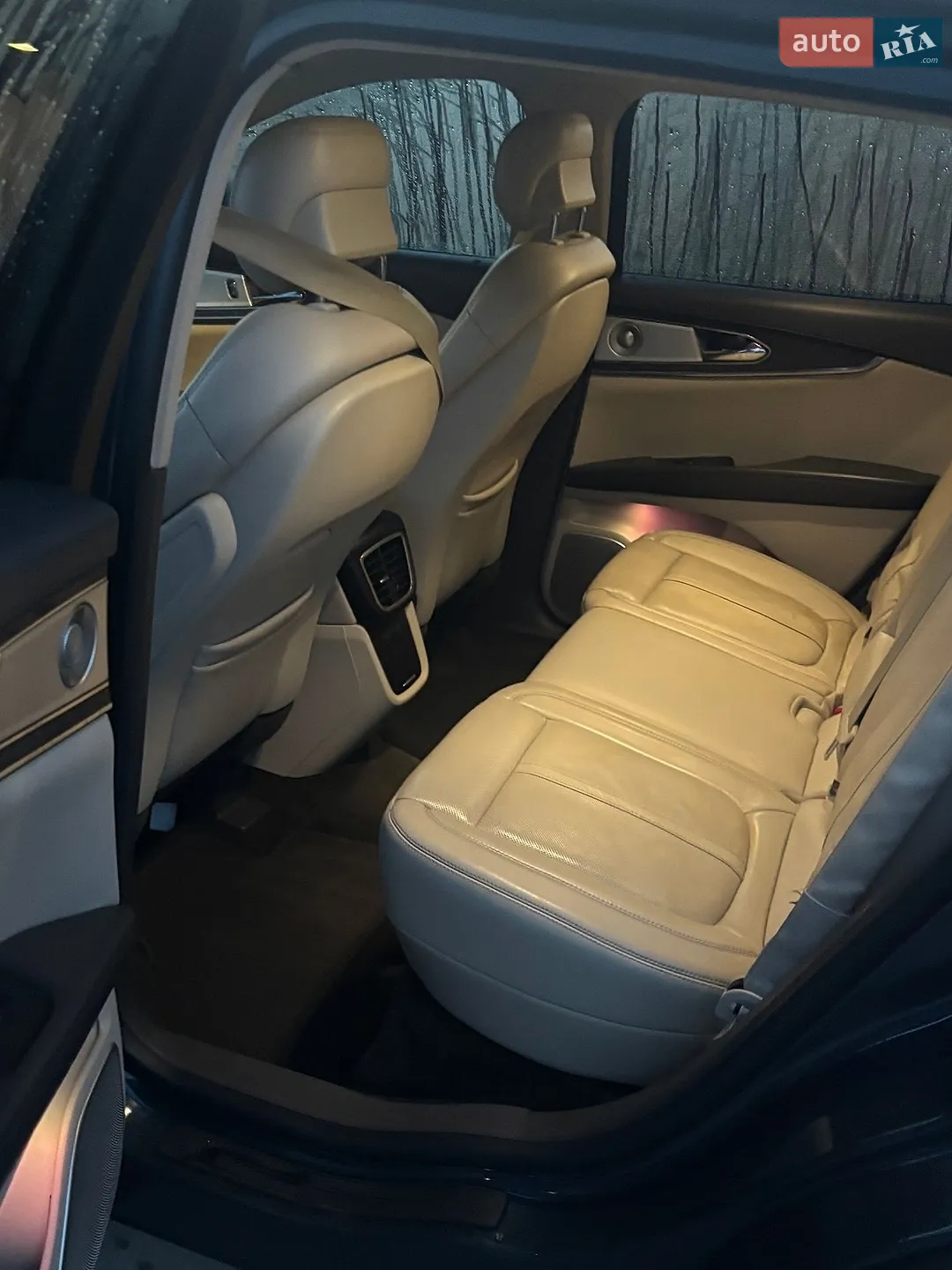2016 Lincoln MKX - мініатюра 19