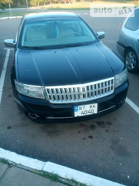 Седан Lincoln MKZ 2008 в Ужгороде