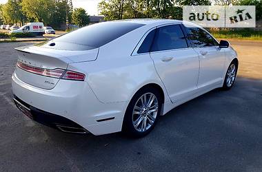 Седан Lincoln MKZ 2015 в Києві