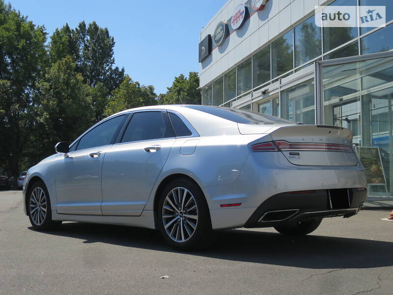 Седан Lincoln MKZ 2017 в Києві