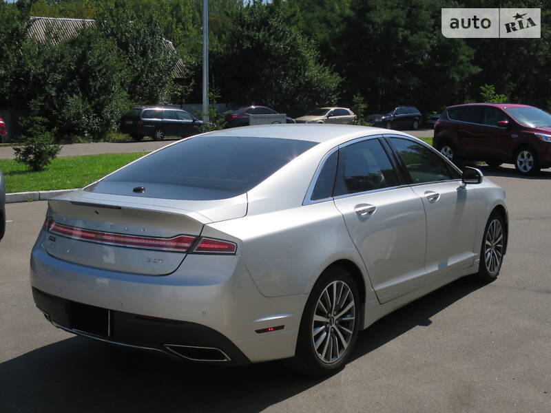 Седан Lincoln MKZ 2017 в Києві