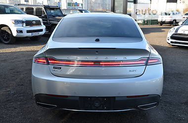 Седан Lincoln MKZ 2017 в Киеве