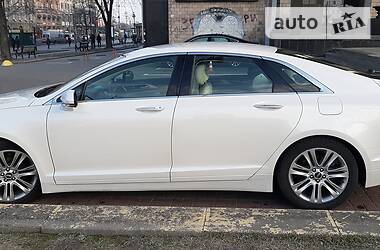 Седан Lincoln MKZ 2014 в Киеве