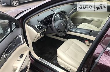 Седан Lincoln MKZ 2013 в 