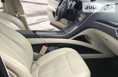 Седан Lincoln MKZ 2013 в 
