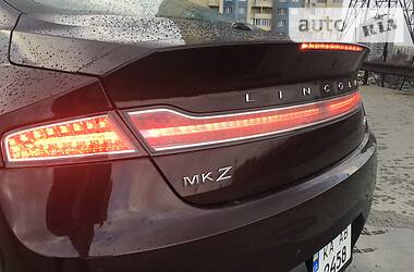 Седан Lincoln MKZ 2013 в 