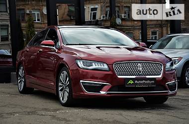 Седан Lincoln MKZ 2016 в Киеве