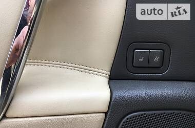 Седан Lincoln MKZ 2011 в 