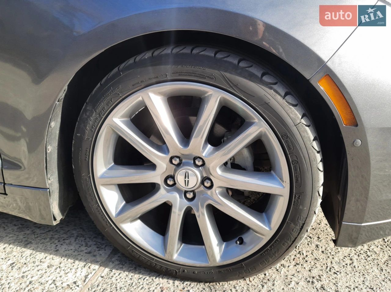 2015 Lincoln MKZ - мініатюра 25