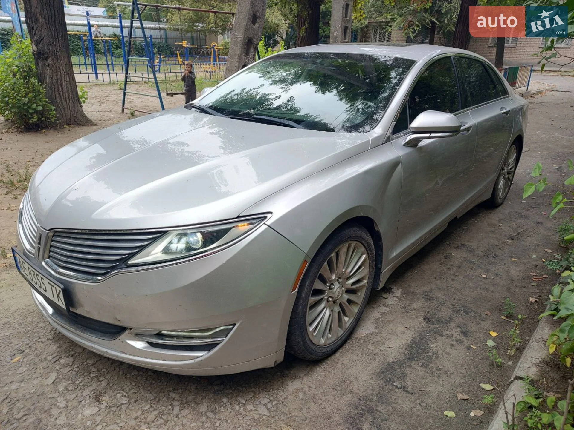 2013 Lincoln MKZ - мініатюра 3