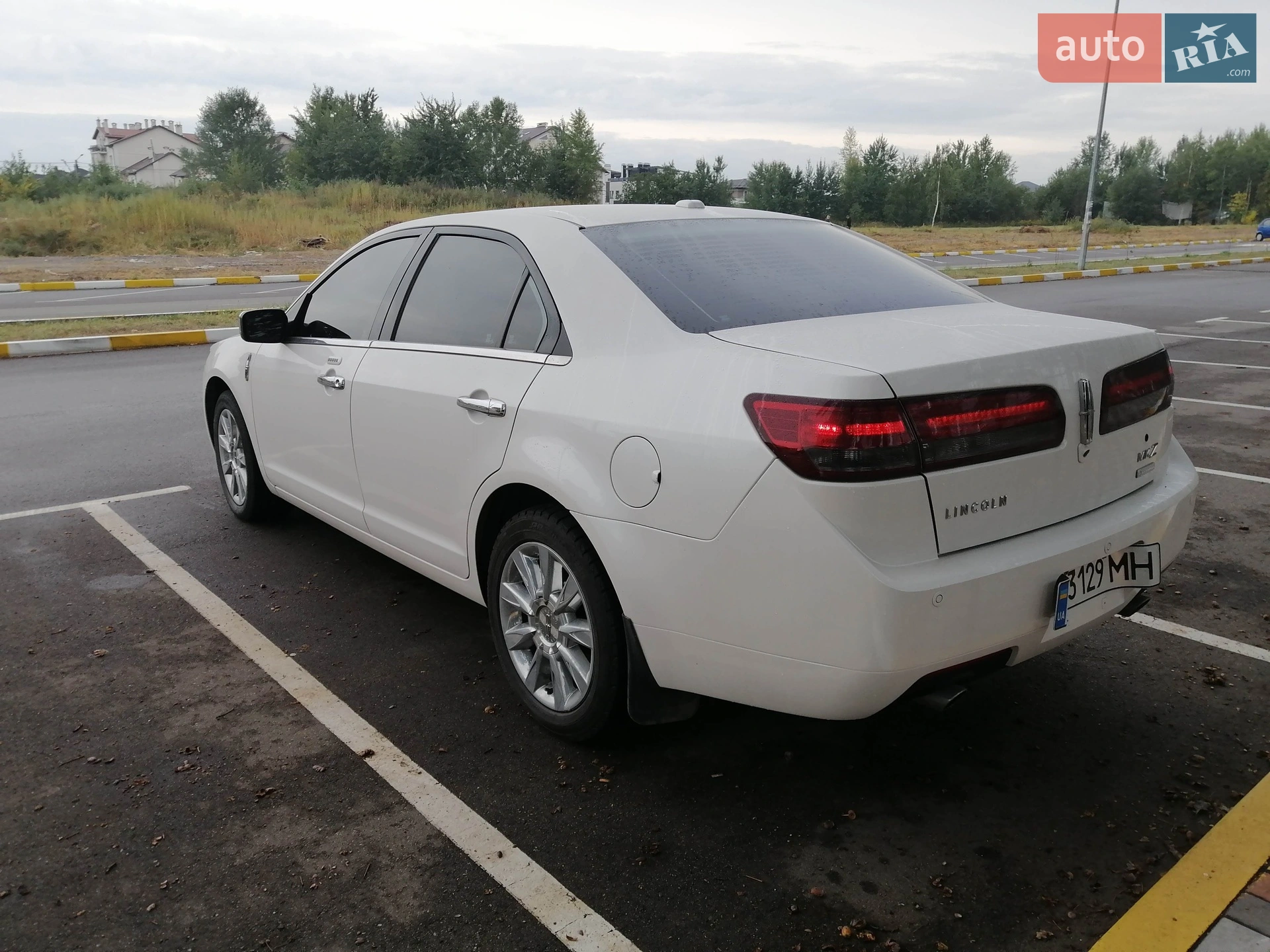 2011 Lincoln MKZ - мініатюра 8