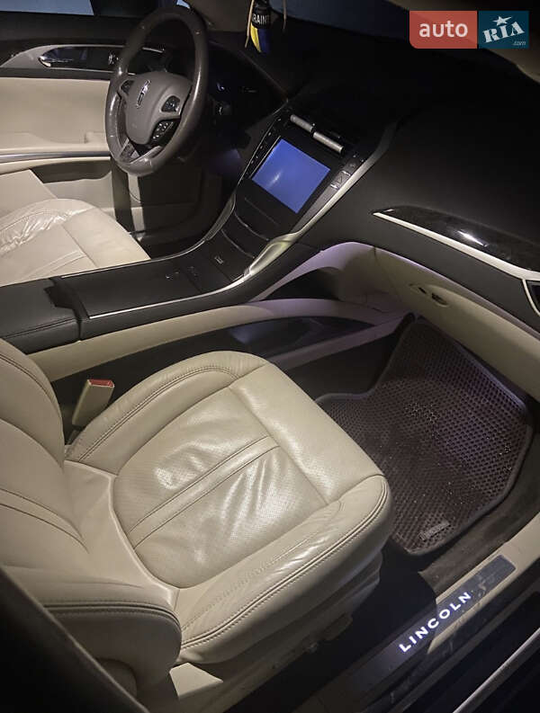 Седан Lincoln MKZ 2014 в Києві