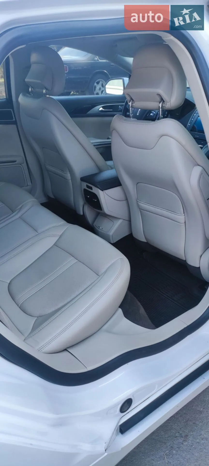 2015 Lincoln MKZ - мініатюра 10