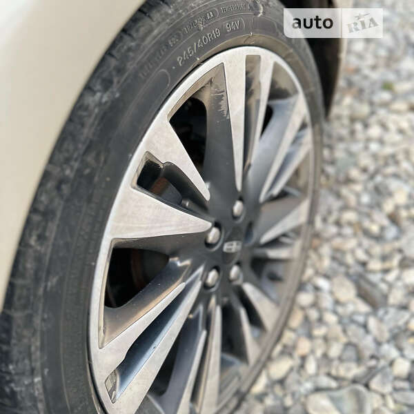 Седан Lincoln MKZ 2017 в Черновцах