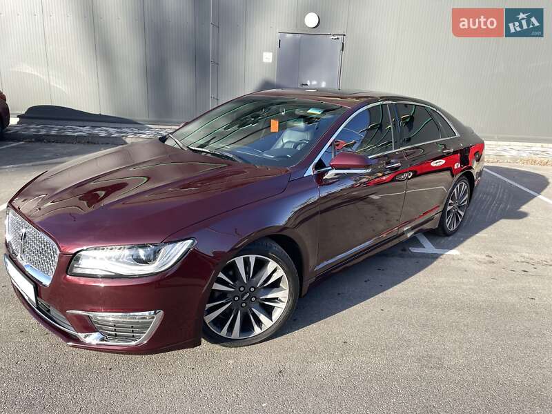 Седан Lincoln MKZ 2018 в 