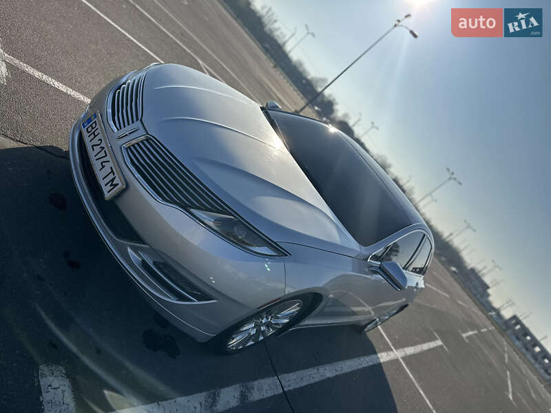 Седан Lincoln MKZ 2014 в Одессе