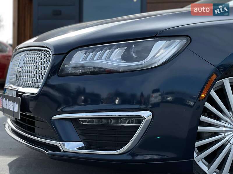 Седан Lincoln MKZ 2016 в Ровно