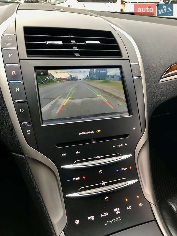 Седан Lincoln MKZ 2016 в Києві