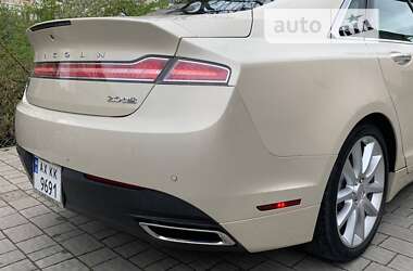 Седан Lincoln MKZ 2014 в Тернополе