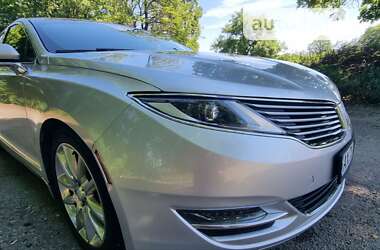 Седан Lincoln MKZ 2015 в Лозовій