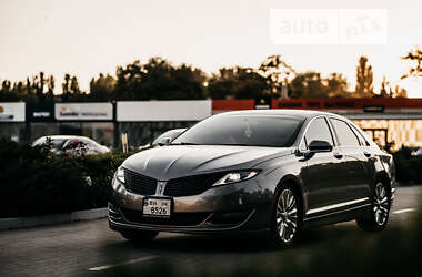 Седан Lincoln MKZ 2015 в Одесі