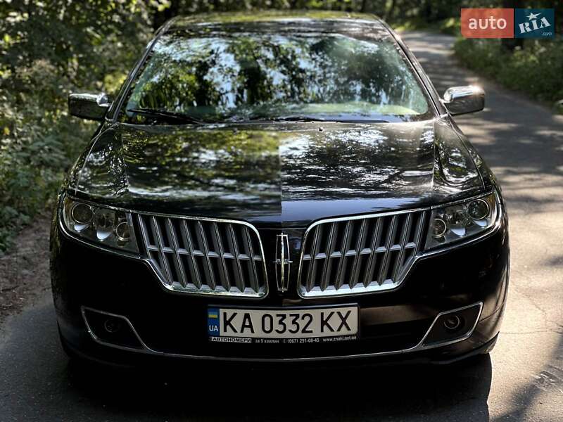 Седан Lincoln MKZ 2011 в Києві