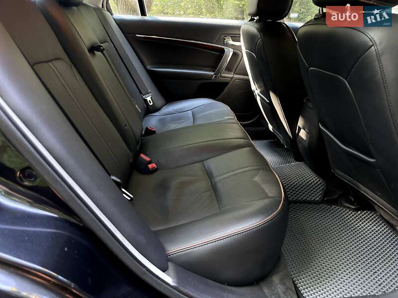 Седан Lincoln MKZ 2011 в Києві