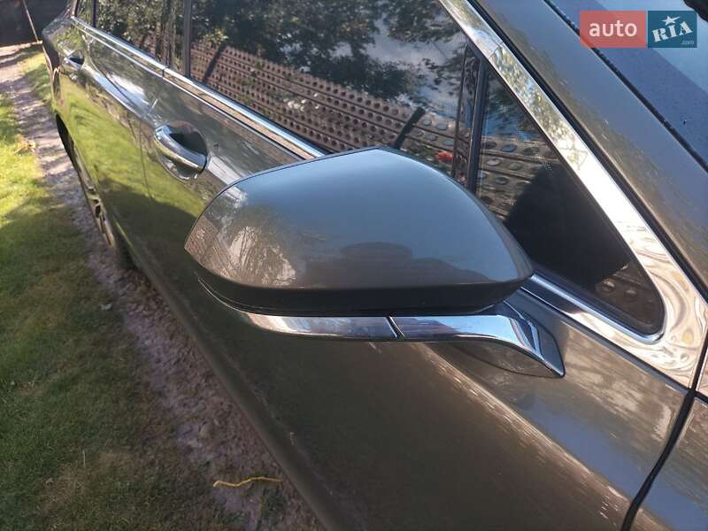 Седан Lincoln MKZ 2016 в Львові
