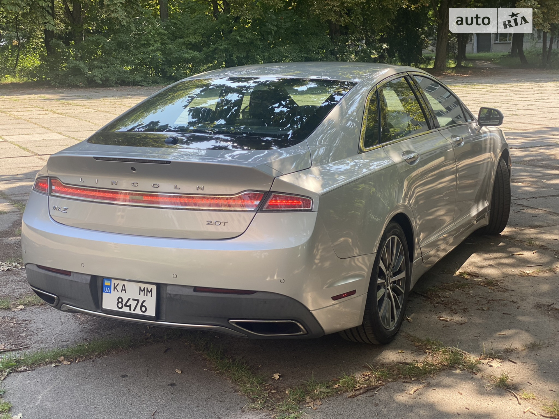 2017 Lincoln MKZ - мініатюра 11