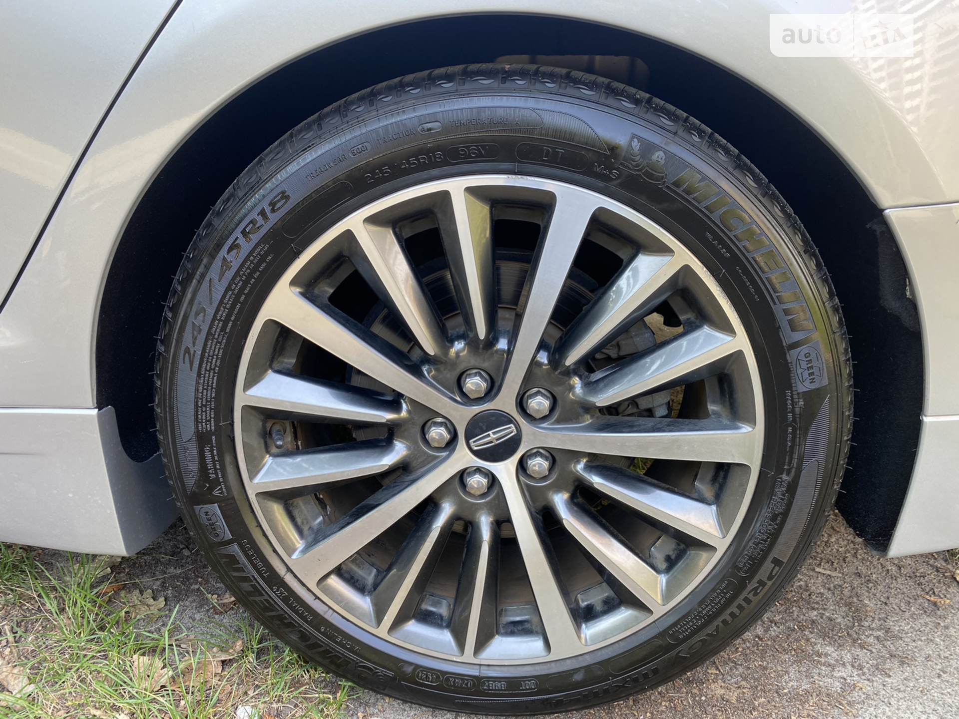 2017 Lincoln MKZ - мініатюра 38