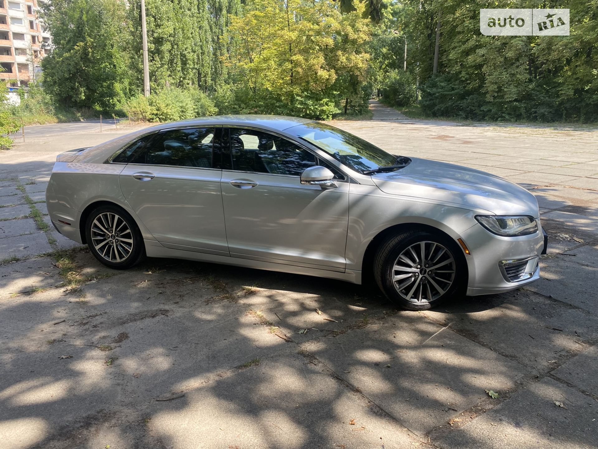 2017 Lincoln MKZ - мініатюра 7