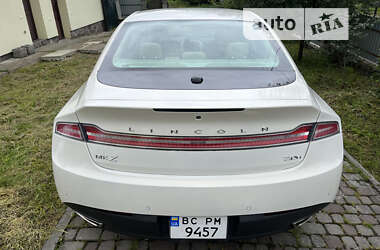 Седан Lincoln MKZ 2013 в Львове