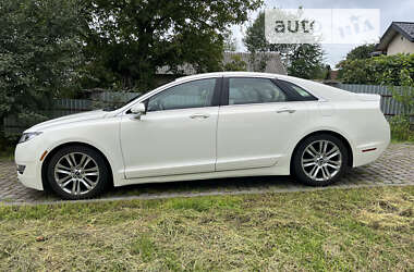 Седан Lincoln MKZ 2013 в Львове