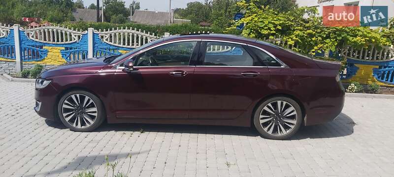 Седан Lincoln MKZ 2016 в Дубно