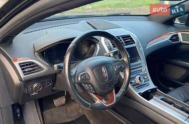 Седан Lincoln MKZ 2017 в 
