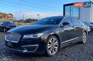 Седан Lincoln MKZ 2017 в 