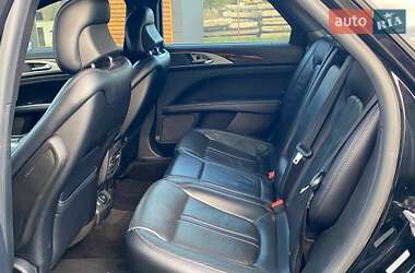 Седан Lincoln MKZ 2017 в 