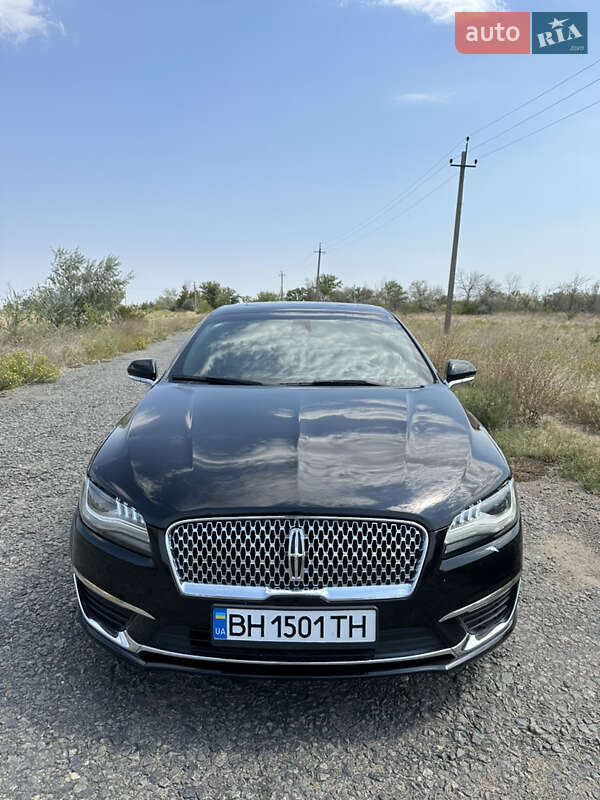 Седан Lincoln MKZ 2016 в Рені