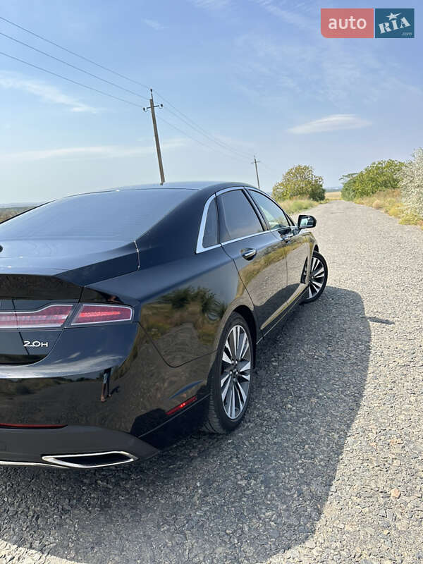 Седан Lincoln MKZ 2016 в Рені