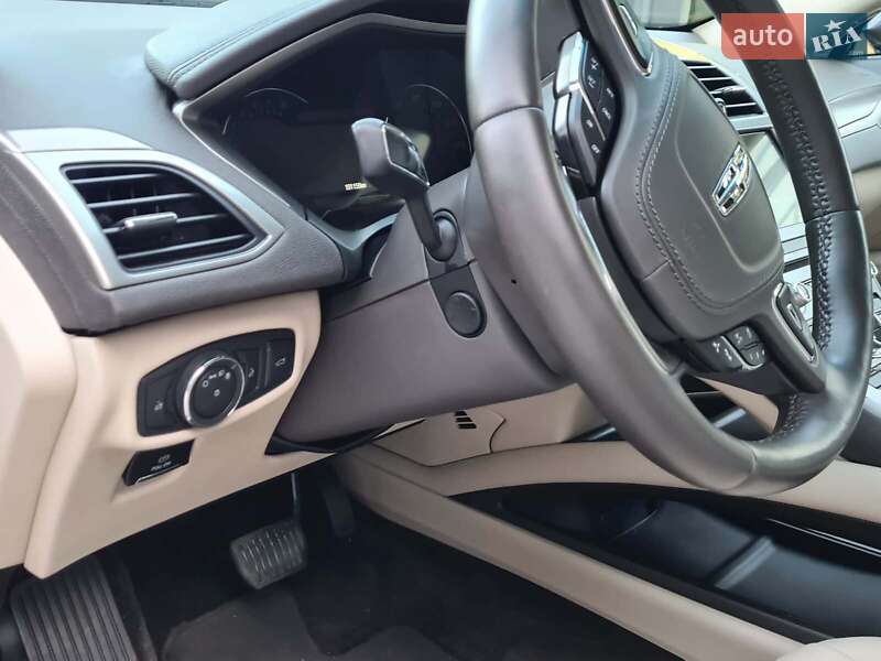 Седан Lincoln MKZ 2017 в Киеве