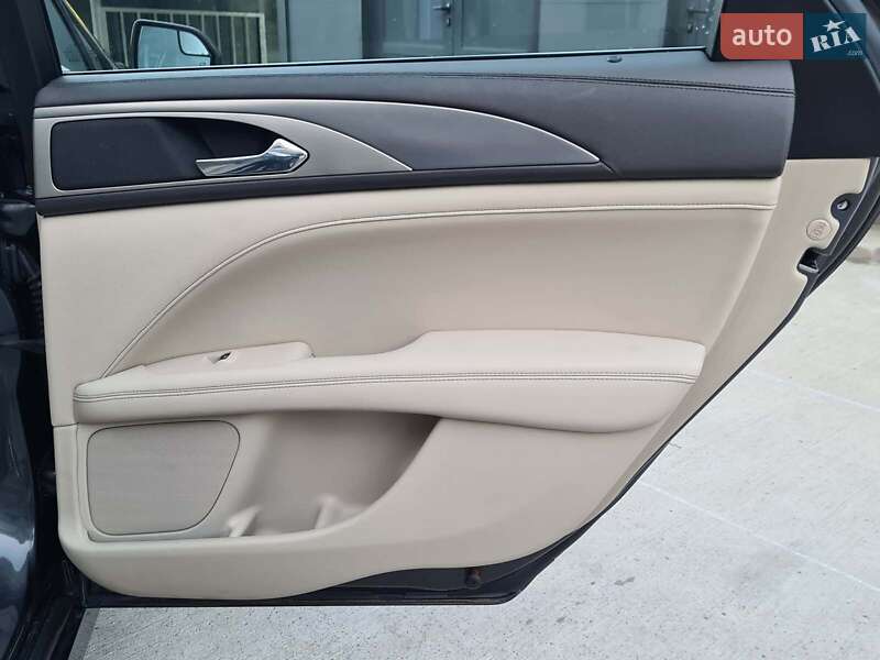 Седан Lincoln MKZ 2017 в Киеве