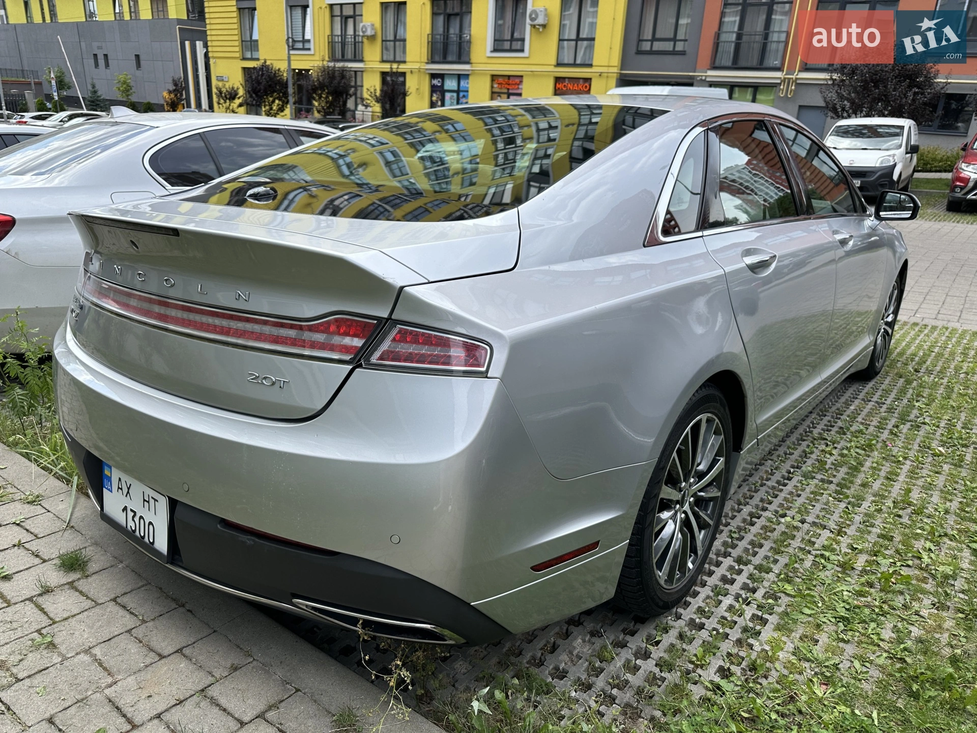 2017 Lincoln MKZ - мініатюра 7