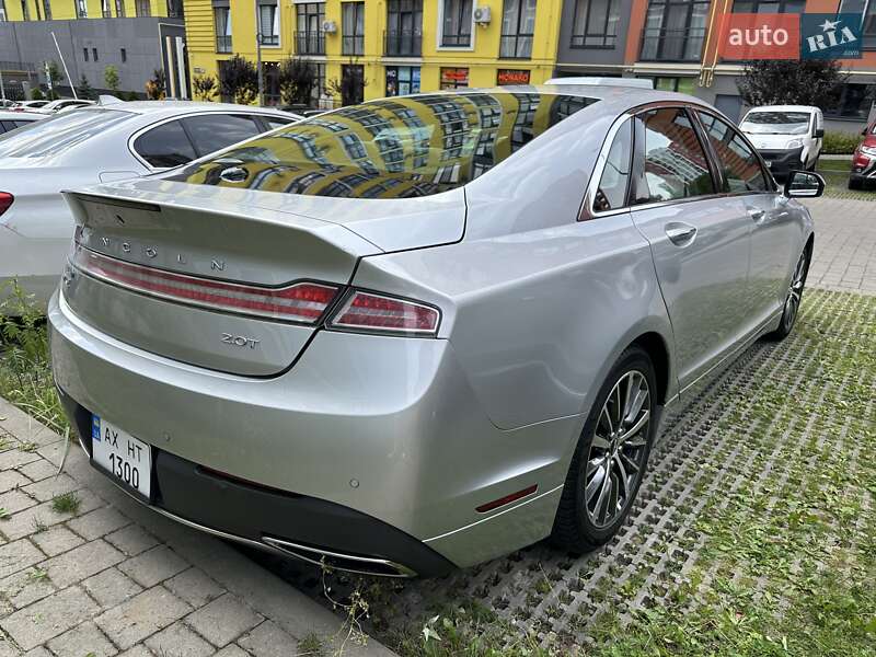 Седан Lincoln MKZ 2017 в Львове