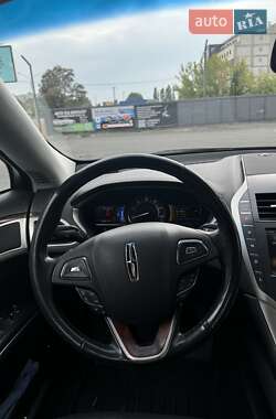 Седан Lincoln MKZ 2013 в Харкові