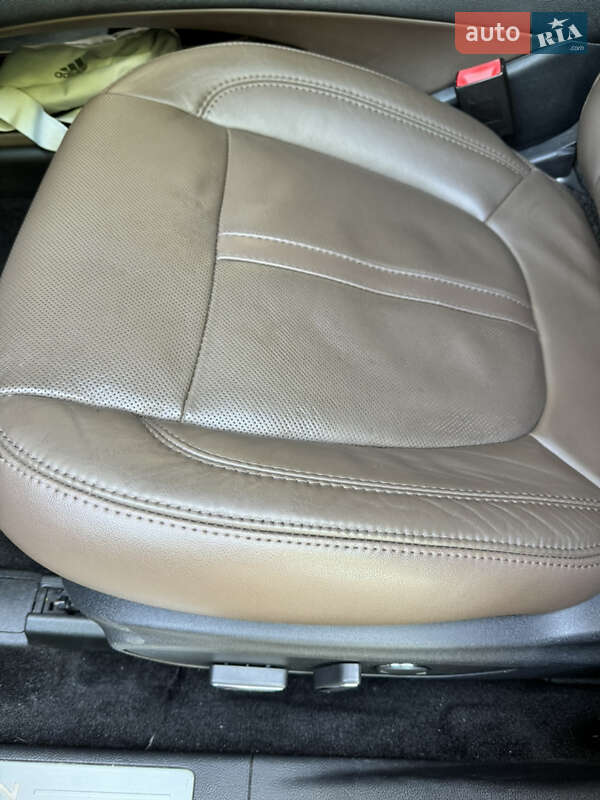 Седан Lincoln MKZ 2014 в Одессе