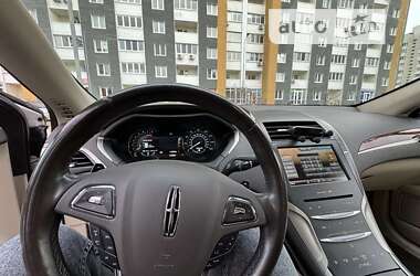 Седан Lincoln MKZ 2015 в Києві