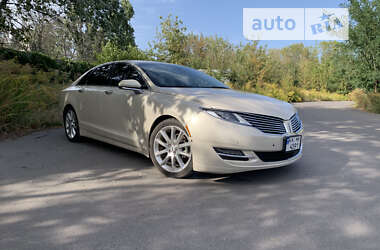 Седан Lincoln MKZ 2015 в Києві