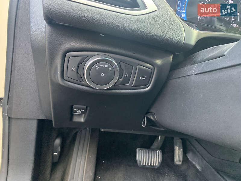 Седан Lincoln MKZ 2015 в Києві